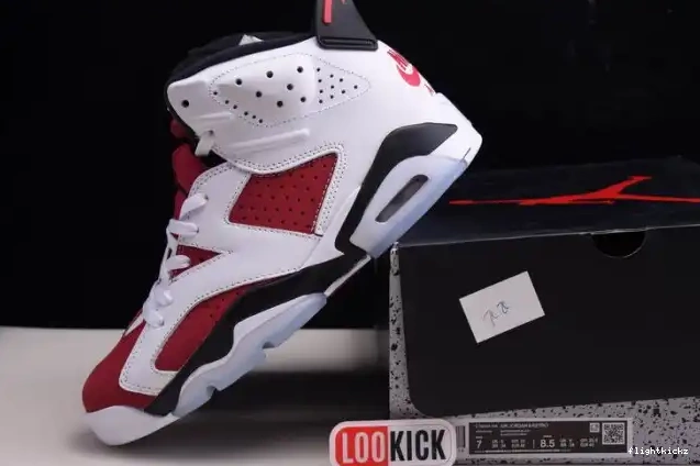 'CARMINE' JORDAN AIR RETRO 6 CT8529-106 2021 0630